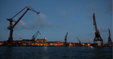 Dock dispute brings harbours in Sweden to a standstill Dock dispute brings harbours in Sweden to a standstill