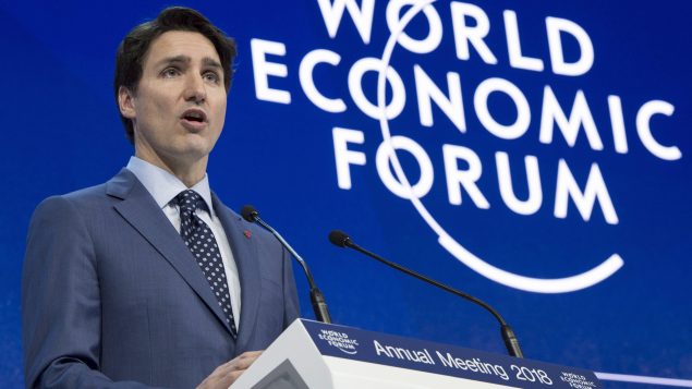 رئيس الحكومة الكنديّة جوستان ترودو يتحدّث في منتدى دافوس الاقتصادي/ THE CANADIAN PRESS/Paul Chiasson