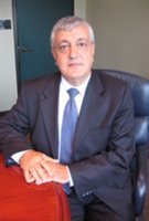 لأستاذ بسّام القاضي مدير المحافظ الماليّة في مؤسّسة ماكدوغال ماكدوغال اند ماكتير © موقع مؤسّسة ماكدوغال ماكدوغال اند ماكتير
