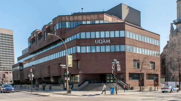 تمويل الجامعات في كيبيك كتعلق بأدائها حسب حكومة فيليب كويار/راديو كندا