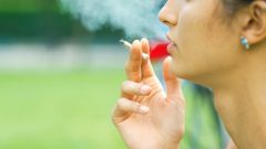استهلاك الماريجوانا سيصبح شرعيا اعتبارا من 17 أكتوبر تشرين الأول المقبل في كندا/أيستوك