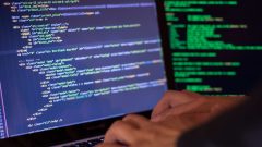 لجنة من مجلس الشيوخ انكبت على قضية الهجمات الإلكترونية وحذرت الكنديين من مغبة سرقة معلوماتهم الشخصية/أيستوك