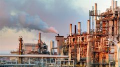 2.1 مليار دولار لتحديث البتروكيماويات في ألبرتا - iStock