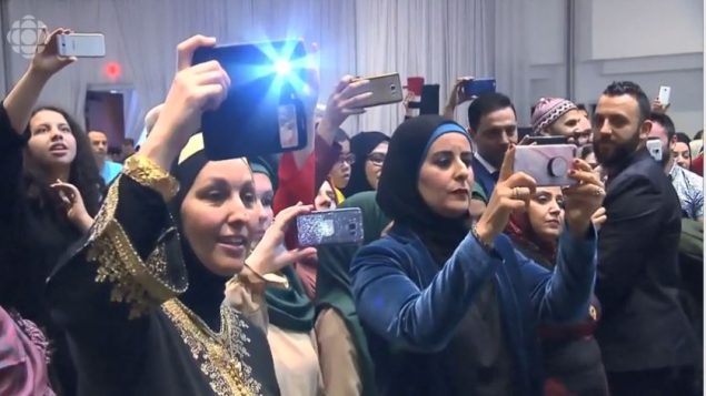 أبناء الجاليات المسلمة في كيبيك أعربوا عن قلقهم إزاء احتمال رفع مشروع قانون يمنع ارتداء الرموز الدينيّة/Radio-Canada