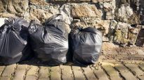 040 sac_poubelles_ordures_IS iStock