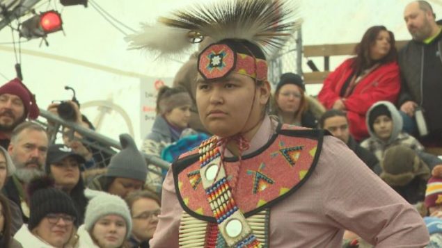 احتفال السكان الأصليين في مانيتةبا بيوم المسافر والمصالحة /راديو كندا