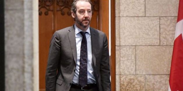 جيرالد باتس المستشارالسابق لرئيس الحككومة الكندية - The Canadian Press / Justin Tang