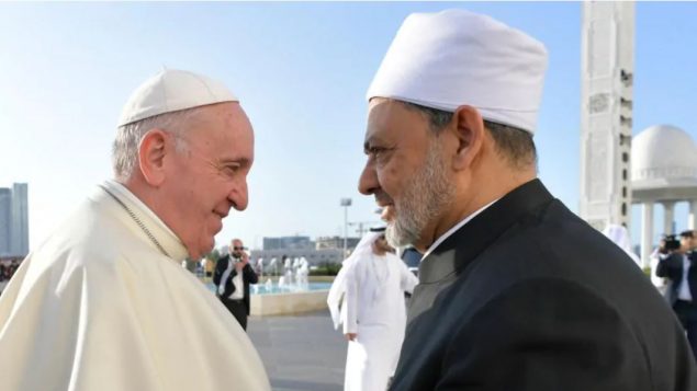 البابا فرنسيس والشيخ الدكتور أحمد الطيّب في أبو ظبي في 04-02-2019/Tony Gentile/Reuters