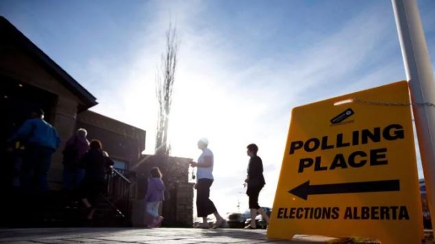 ستجري الانتخابات التشريعية في ألبرتا يوم 16 أبريل نيسان المقبل - Jonathan Hayward / The Canadian Press
