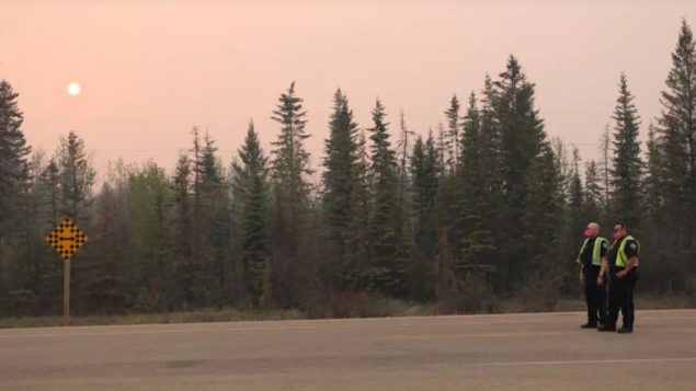 يساهم الطقس الحار والجاف في تفاقم حرائق الغابات في ألبرتا/Josee St-Onge/CBC/ هيئة الاذاعة الكنديّة