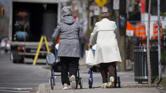 سترتفع نسبة كبار السن من إجمالي السكان من 18٪ في عام 2016 إلى 28٪ في عام 2066 ، وفقًا للتوقعات - Radio Canada / Ivanoh Demers