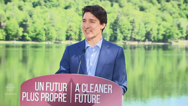 رئيس الحكومة جوستان ترودو يتحدّث عن خطّة حكومته لحظر البلاستيك ذات الاستخدام الواحد في كندا/CBC/هيئة الاذاعة الكنديّة