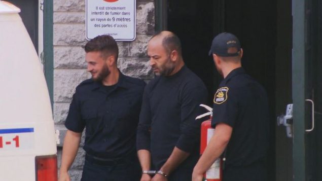 الشرطة اعتقلت فرج حجّ مسعود في مدينة دراموندفيل القريبة من كيبيك/ Radio-Canada