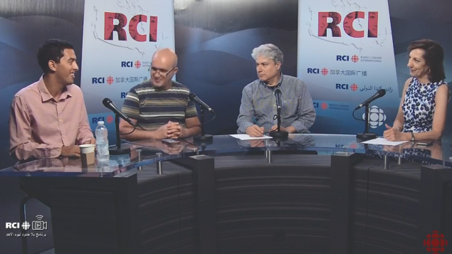 أسرة القسم العربي وضيف البرنامج أحمد سعيد مدير البرمجة المساعد في مهرجان أورينتاليس/RCI