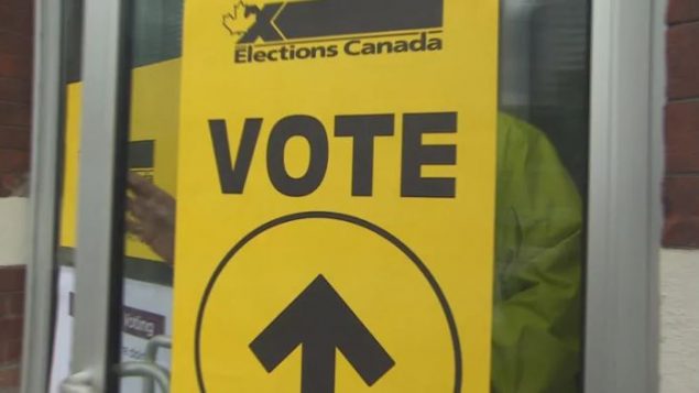يتوجّه الكنديو إلى صناديق الإقتراع للانتخابات الفدرالية يوم الإثنين المقبل 21 أكتوبر تشرين الأول - CBC