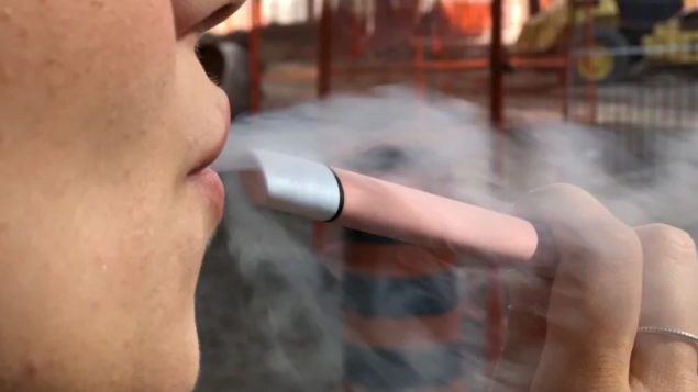استخدام السيجارة الالكترونيّة ارتفع في أوساط الشباب في مقاطعة نوفا سكوشا/Kate Dubinski/CBC