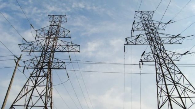 رتفعت أسعار الكهرباء في أونتاريو بحوالي 1,8٪ في الخريف الماضي ، أي 1,99 دولارًا للعميل السكني العادي الذي يستخدم 700 كيلو وات ساعي في الشهر - Yvon Theriault / Radio Canada