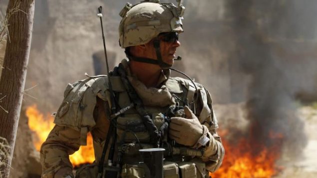 جندي كندي في قندهار في أفغانستان (أرشيف) - Reuters / Baz Ratner