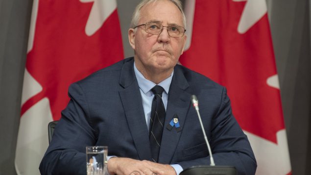بيل بلير وزير الأمن العام الكندي يتحدّث في مؤتمر صحفي في 20-04-2020/Adrian Wyld/CP