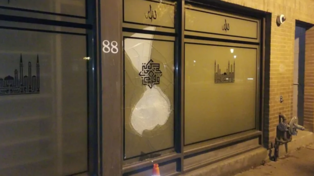 تعرّض مسجد تورونتو لستة اعتداءات حسب الاتّحاد المسلم في كندا/Submitted by Masjid Toronto