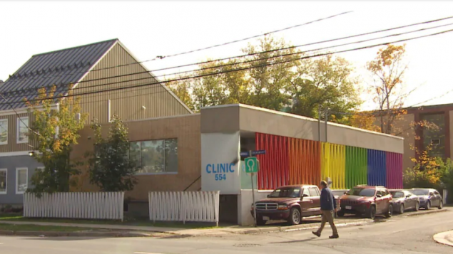 عيادة الإجهاض 554 الوحيدة في نيو برنزويك سوف تقفل أبوابها لأسباب ماديّة/Radio-Canada
