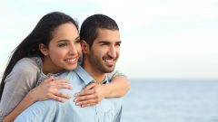 يهدف تطبيق "هوايا" إلى "تشجيع عزاب المسلمين" عبر العالم وفي كندا "على التواصل باحترام مع مراعاة العادات والتقاليدالشرقية"‏ - iStock / Antonio Guillem