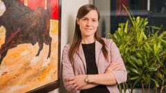 جولي فيليب، أوّل امرأة قاضية من السكّان الأصليين في تاريخ مقاطعة كيبيك - Photo : Site Web LSA avocats / Nancy Lessard