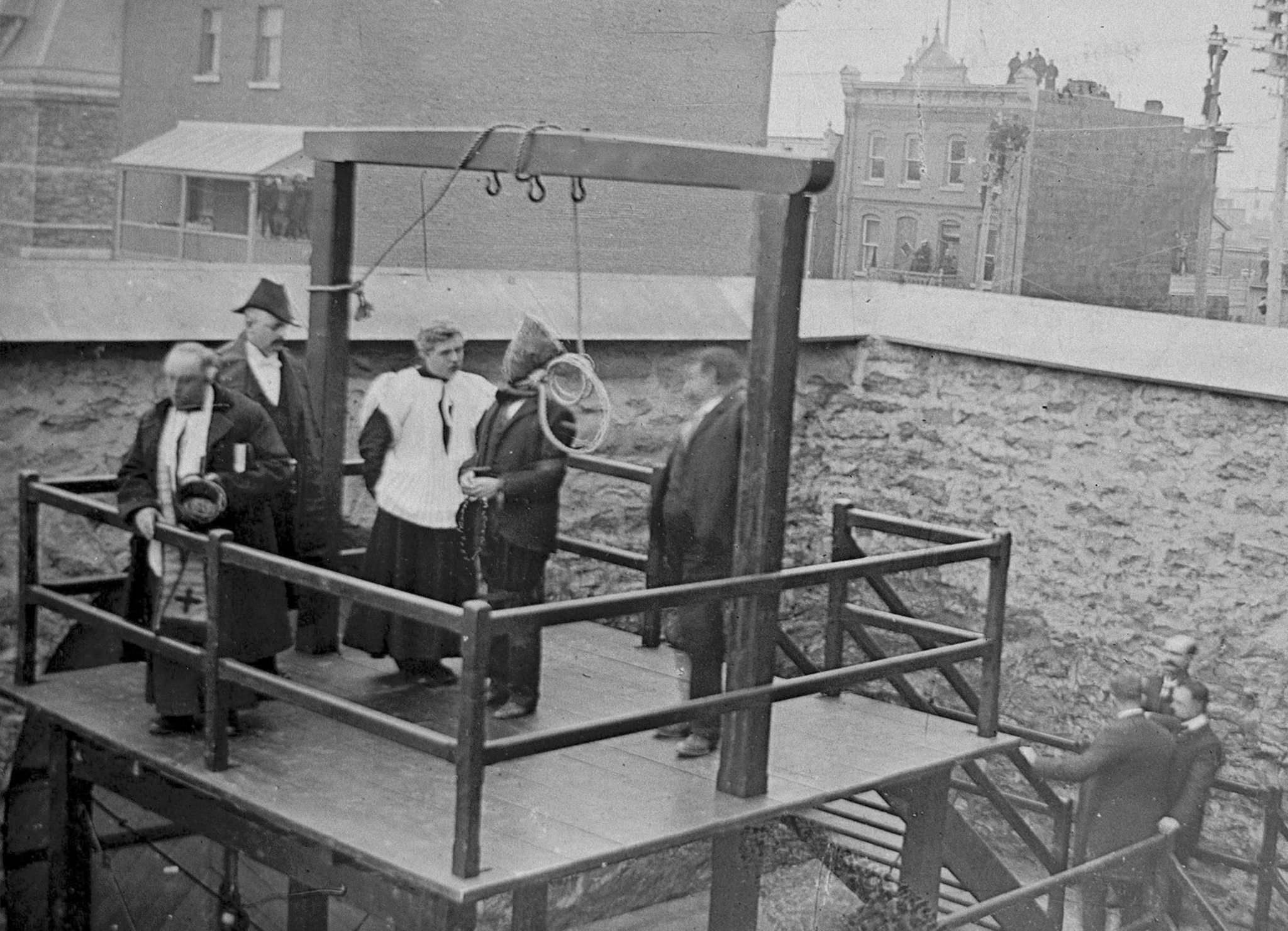 FILE--A man is executed by hanging in Hull, Que., March 21, 1902. The history of crime and punishment in this country is best charcterized as two trains running in parallel but opposing directions. (CP PICTURE ARCHIVE-National Archives of Canada)