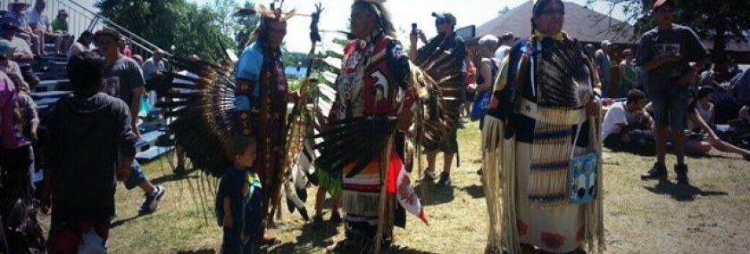 pow-wow_sn635