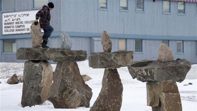 PC_150625_ho6fe_rci-inuk_sn635