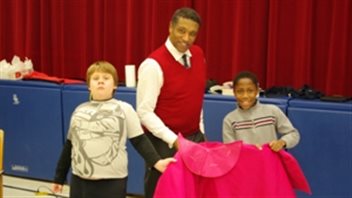Mark S. Doss was honoured as a positive role model for children like these at the Buchanan Park Opera Club in Hamilton, Ontario. © Dawn Martens of BPOC