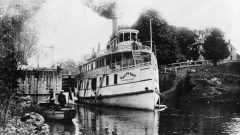 Built in 1893, as the James Swift and renamed Rideau King in 1901, the steamship was one of several that plied the waterway from Kingston to Ottawa carrying passengers and cargo. The ship was scrapped in 1920 The Ridau waned in importance once engineers built a route around the rapids on the StLawrence providing a direct route from Montreal to the Great Lakes. (Phont-Library-Archives-Canada-PA-142355) CLICK to enlarge