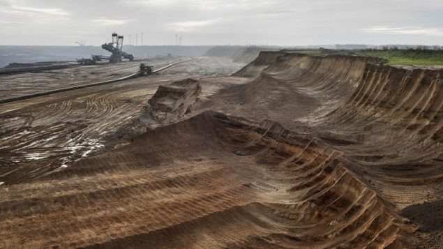 Edward Burtynsky, Coal Mine #1, North Rhine, Westphalia, Germany (detail), 2015, photo © Edward Burtynsky, courtesy of Nicholas Metivier Gallery, Toronto