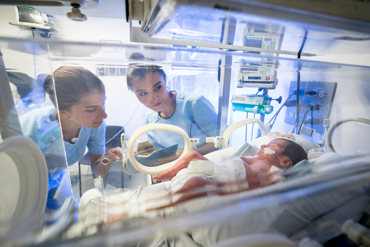 premature baby care in nicu