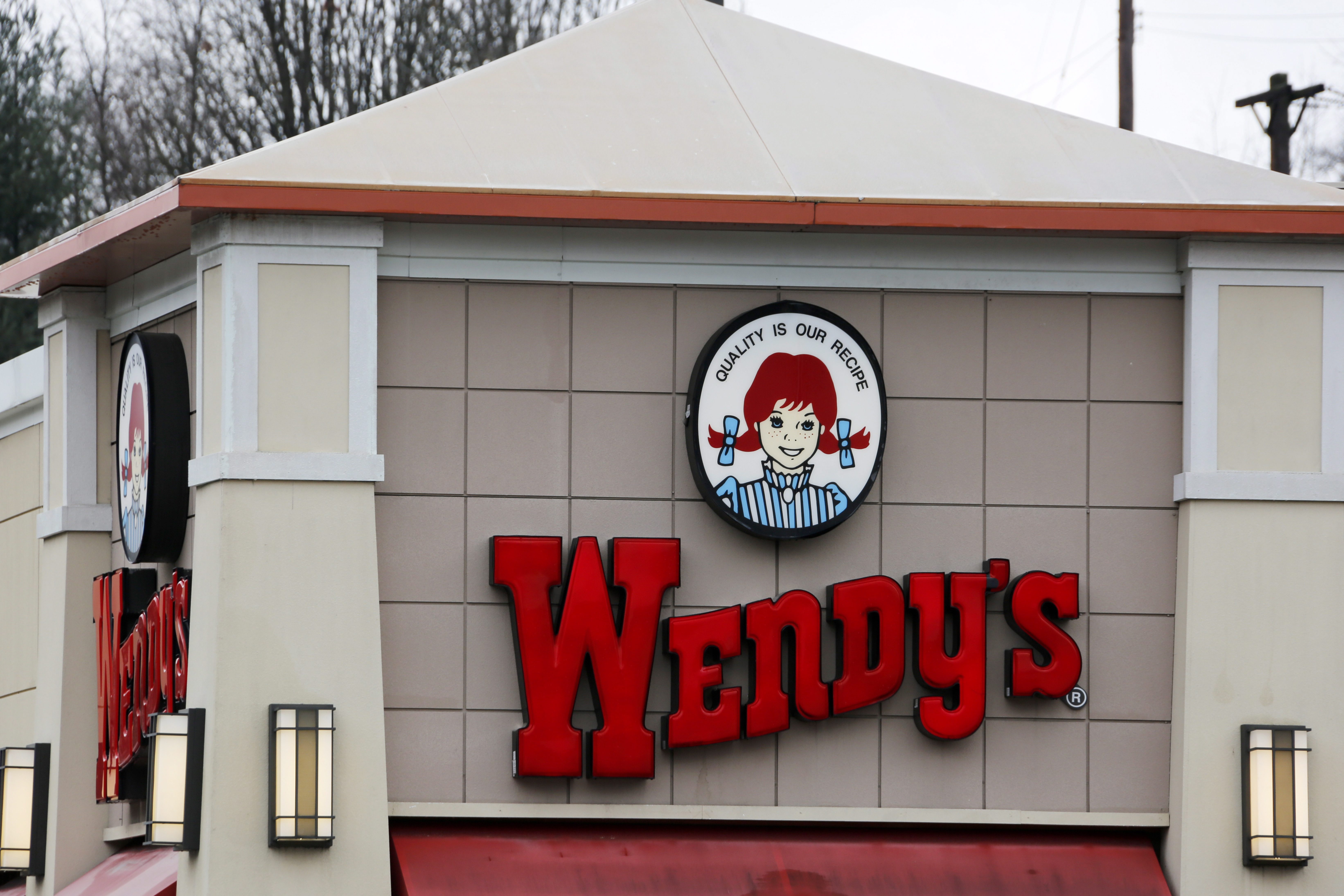 Wendy’s Canada offers plant based burger alternative RCI English