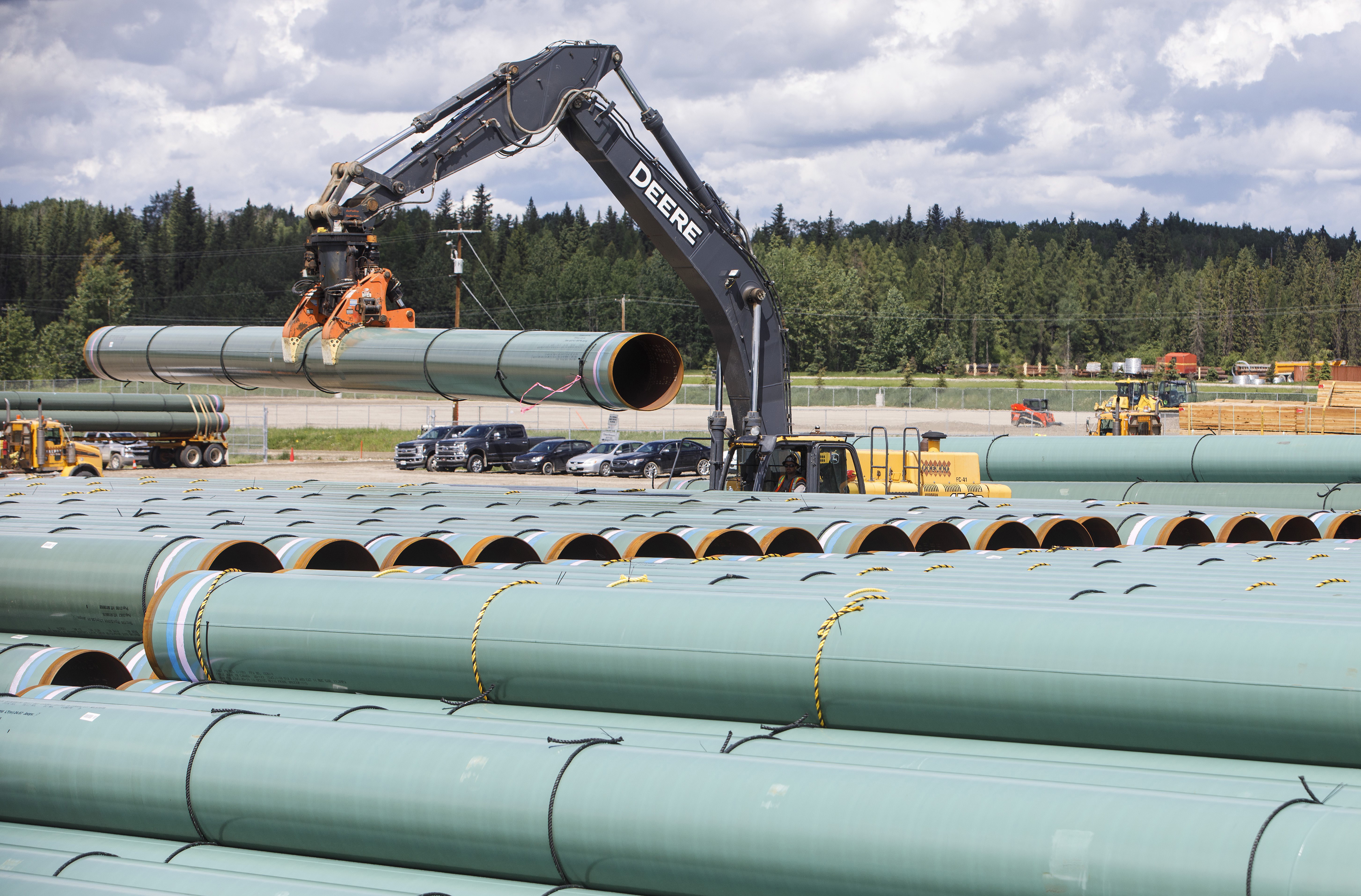 Construction of contentious pipeline begins in British Columbia RCI