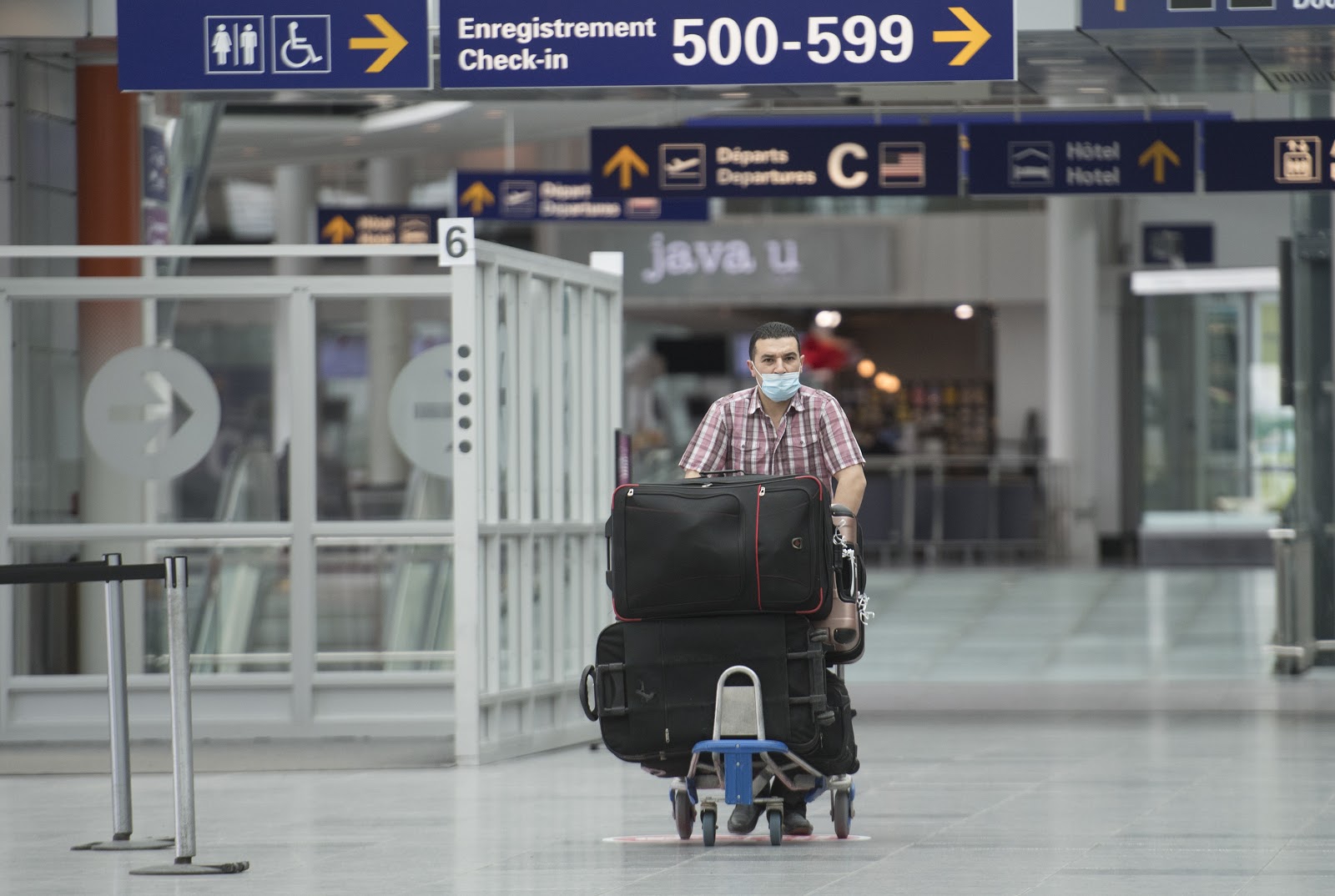 Temperature checks mandatory in Canada’s four biggest airports RCI