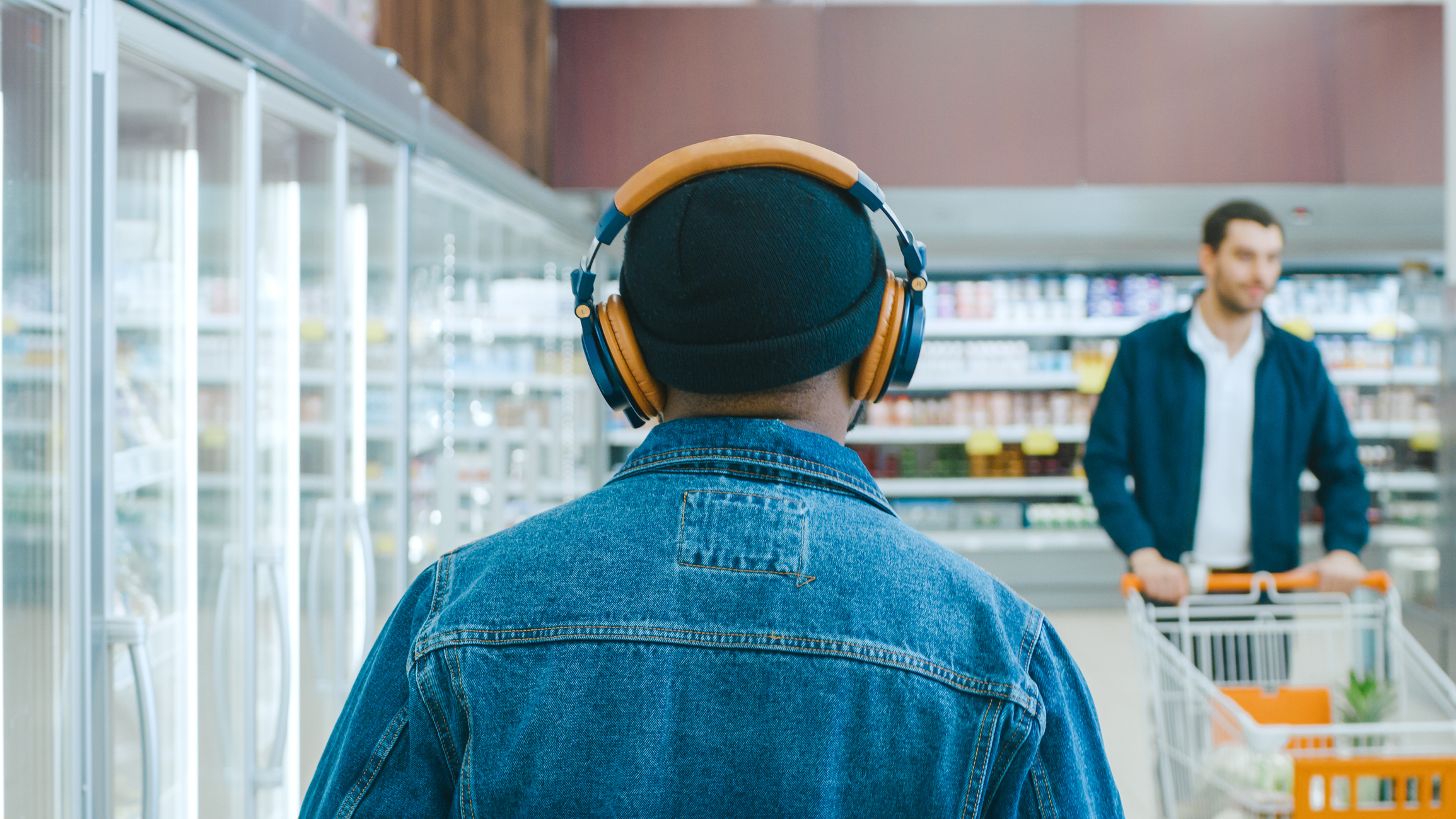 Following back. Follower background. Following back. Сообщения following you. Лидерство облако слов.