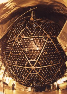 Observatorio de Neutrinos en Sudbury, Ontario. 