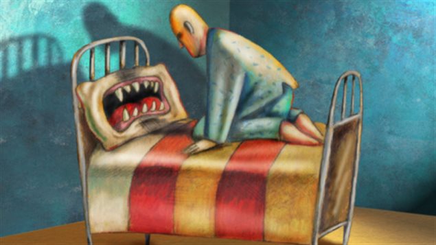 Si tiene insomnio, no mire el reloj ni tome pastillas