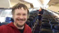 LITUANO EN AVION