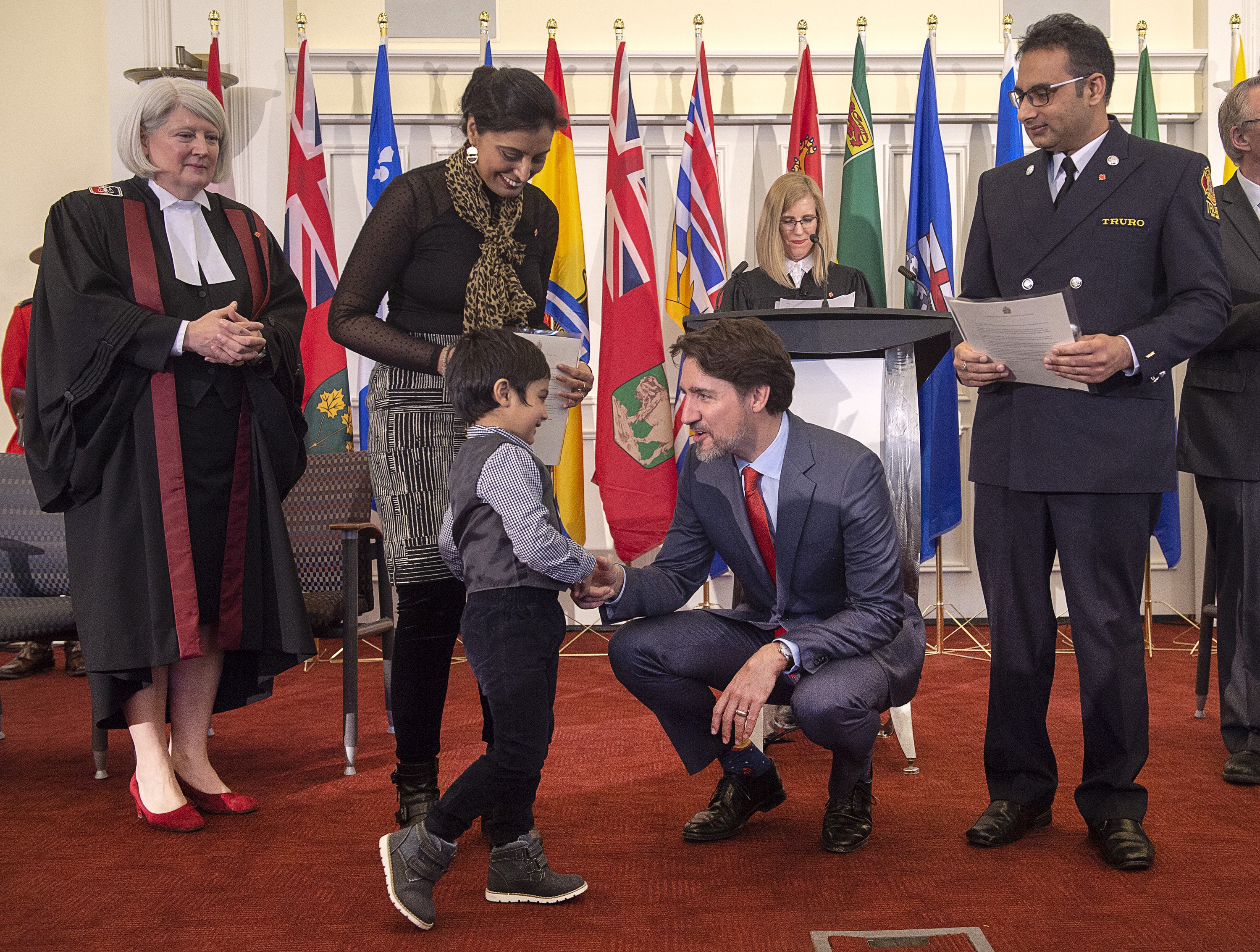 Ceremonia de ciudadanía canadiense con sorpresa incluida – RCI | Español