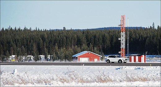 Test driving in the Swedish town of Arvidsjaur. Photo: Samed Salman, Sveriges Radio.