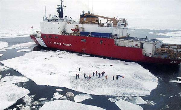 The U.S. Coast Guard cutter Healy in the Arctic Ocean near Barrow, Alaska in an undated photo. (AP Photo/U.S. Coast Guard) 