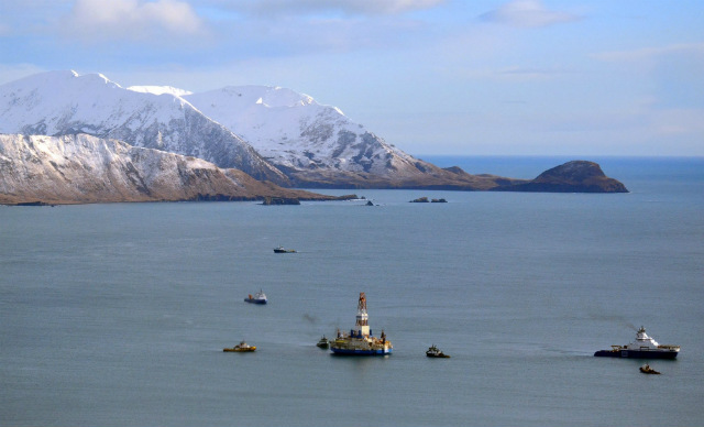Kulluk_off_Kodiak