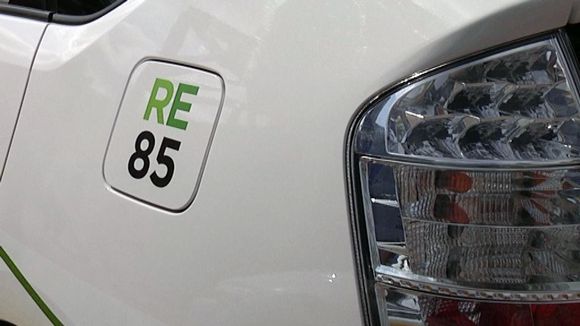 Motor fuel made up of 85% second-generation ethanol is already available in the Helsinki region. Image: YLE / Kari Mustonen  