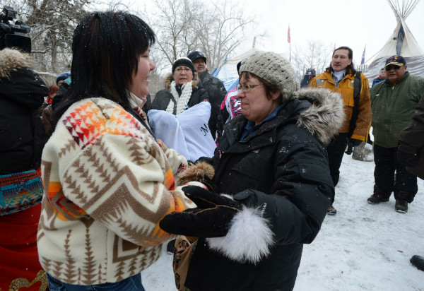 Spence_greeting_supporters