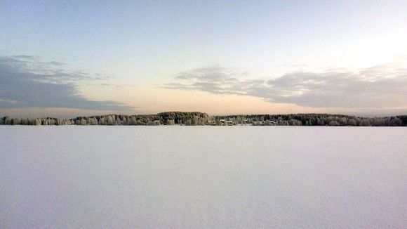 Raanujärvi Lake in Finland's Arctic Lapland region. February 2013. (Eelis Pulkkinen. Yle)