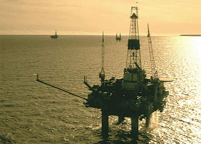 Cook Inlet rig. Photo courtesy of Alaska Dispatch.