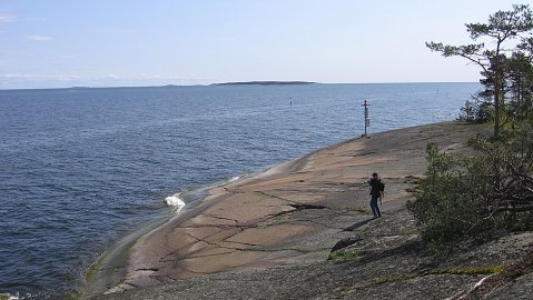 There is not much green-blue algae around southwestern Finnish towns Kotka and Hamina.  Image YLE.